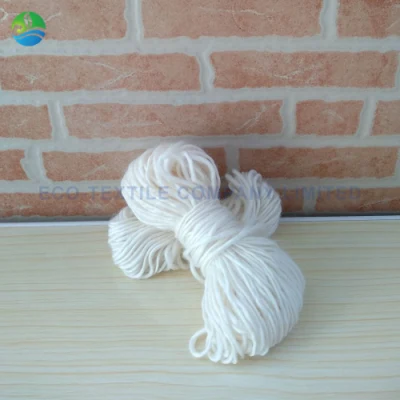 Coperta all'uncinetto fai da te in pura lana merino spessa e voluminosa, filato tessile per la casa